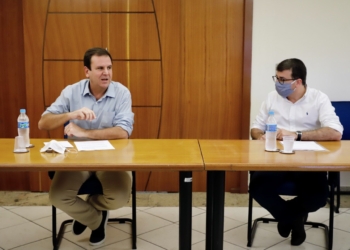 Paes reforça compromisso com o plano nacional de vacinação contra a Covid-19