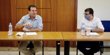 Paes reforça compromisso com o plano nacional de vacinação contra a Covid-19