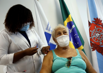 Na última semana, mais de 50 mil cariocas receberam 2ª dose da vacina contra Covid-19