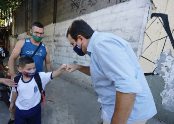 Prefeitura do Rio libera verba recorde de R$82 milhões para escolas investirem em melhorias