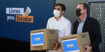 Prefeitura do Rio distribuirá absorventes para alunas de escolas municipais