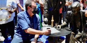 Prefeitura do Rio devolve monumento a Noel Rosa para os cariocas