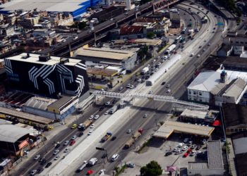 Avenida Brasil tem novas interdições para viabilizar obras do corredor Transbrasil