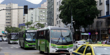 Prefeitura lança serviço exclusivo para denúncias sobre ar-condicionado desligado em ônibus