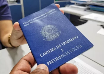 Prefeitura do Rio divulga 874 postos de trabalho em empresas parceiras