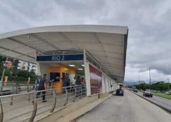 Estação Rio 2 do BRT, módulo parador, é reformada e reaberta