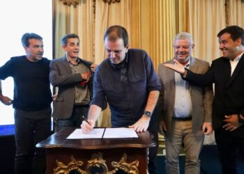 Paes assina acordo de cooperação energética com Maricá, Mesquita e Niterói