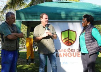 Paes lança programa Guardiões dos Mangues, no Dia Mundial do Meio Ambiente