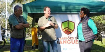 Paes lança programa Guardiões dos Mangues, no Dia Mundial do Meio Ambiente