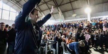 Eduardo Paes anuncia construção do Parque Cesário de Melo, em Inhoaíba