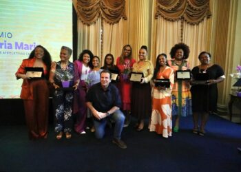 Prefeitura do Rio homenageia sete mulheres com o Prêmio Glória Maria