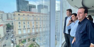 Rio sediará 1º escritório da Organização Mundial do Turismo nas Américas, Paes visita futura sede com Ministro