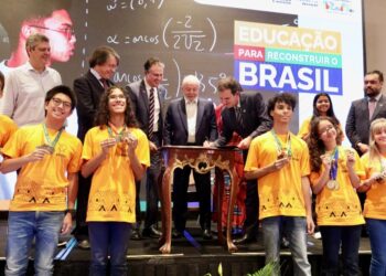 Paes e Lula celebram o início das atividades do IMPA Tech, o primeiro curso de graduação do IMPA