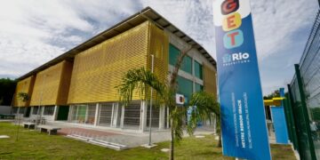 Eduardo Paes inaugura GET e EDI em Rio das Pedras