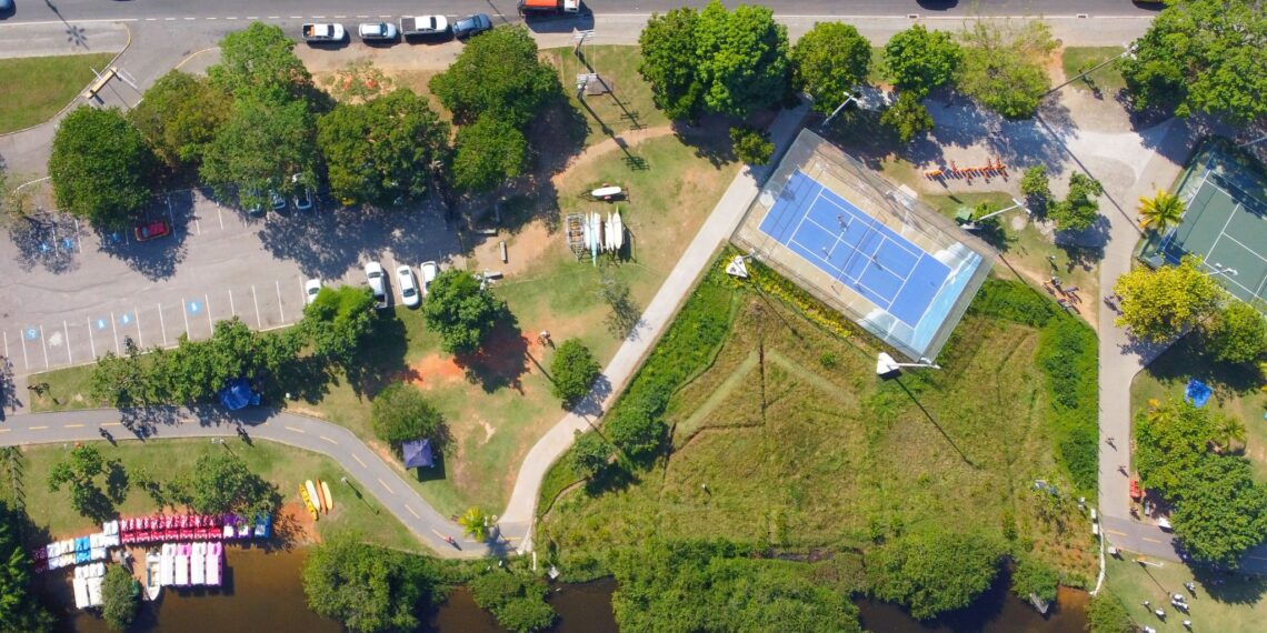 O processo de naturalização é uma solução baseada na natureza para acabar com os constantes alagamentos da região - Fabio Motta/Prefeitura do Rio