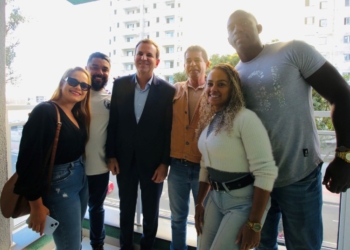 Em visita ao primeiro condomínio entregue, Paes celebra renascimento da Zona Portuária e anuncia próximos projetos