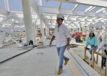 Eduardo Paes visita Terminal Curral Falso e garante a ampliação do projeto Conexão BRT