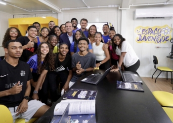 Eduardo Paes anuncia ampliação de programas de qualificação profissional e 40 mil vagas em pré-vestibular